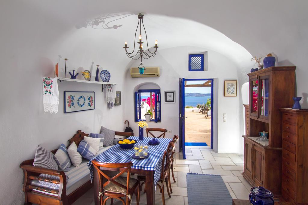 Ifestio Villas Oia Bagian luar foto