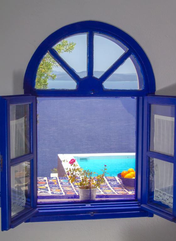 Ifestio Villas Oia Bagian luar foto